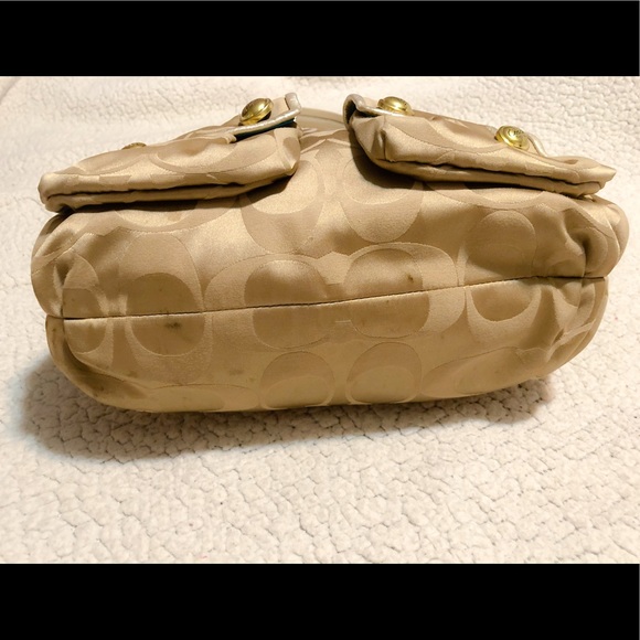 Coach Poppy Signature Sateen & Leather Hobo Bag. - Picture 3 of 8